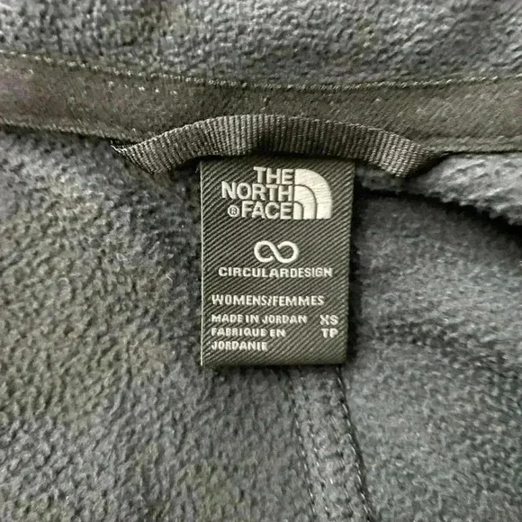 Women’s the north face Black XS pull over top - Picture 2 of 3
